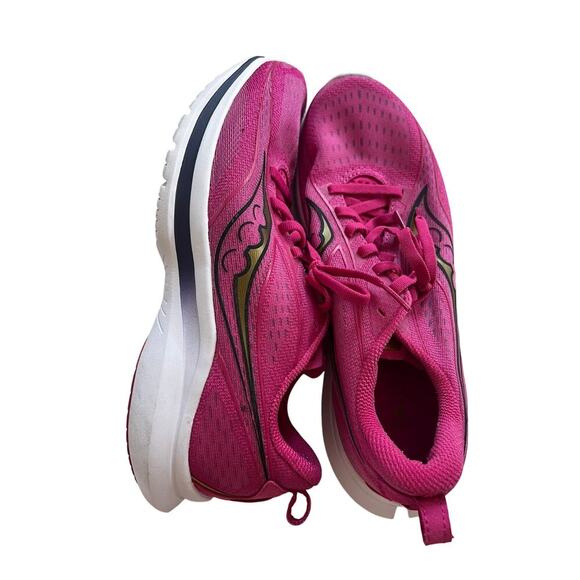 Pink Saucony Women's Kinvarra 13 running shoes size 8.5 - Picture 1 of 9